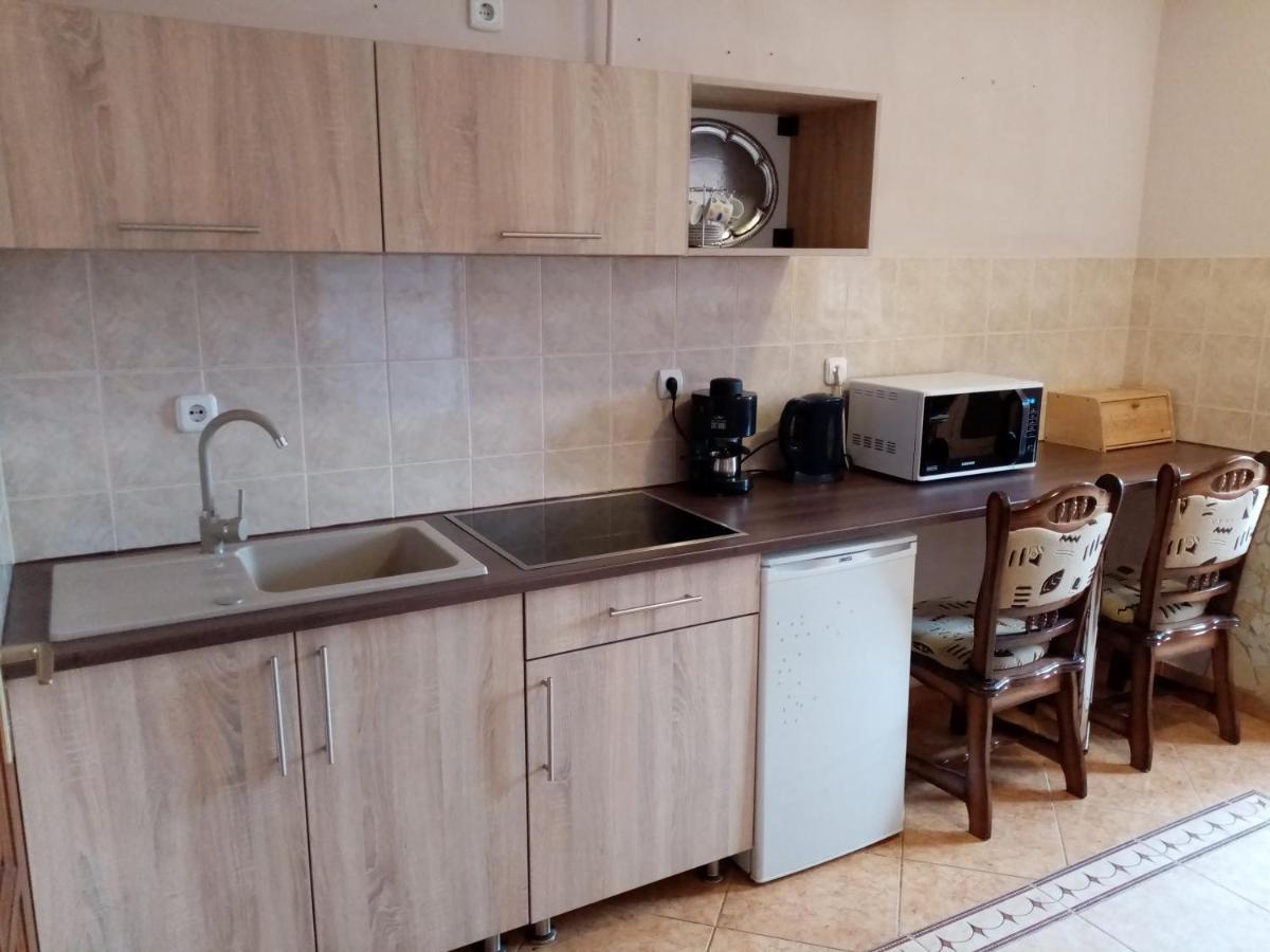 Major Street Apartman Lägenhet Hajdúszoboszló Exteriör bild